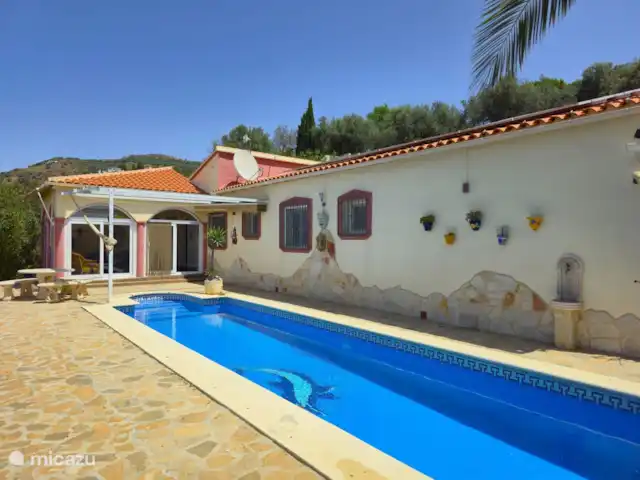Comprar una villa en España, Andalucía, Arenas - Casa Luna