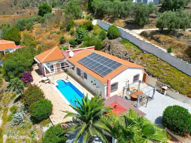 Comprar una villa en España, Andalucía, Arenas - Casa Luna