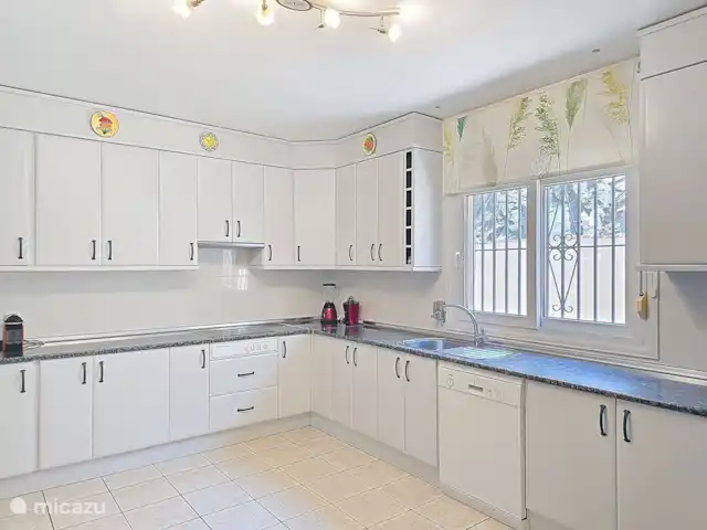 Comprar una villa en España, Andalucía, Arenas - Casa Luna