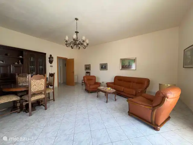 Comprar una apartamento en Italia, Sicilia, Catania - Casa en Sicilia