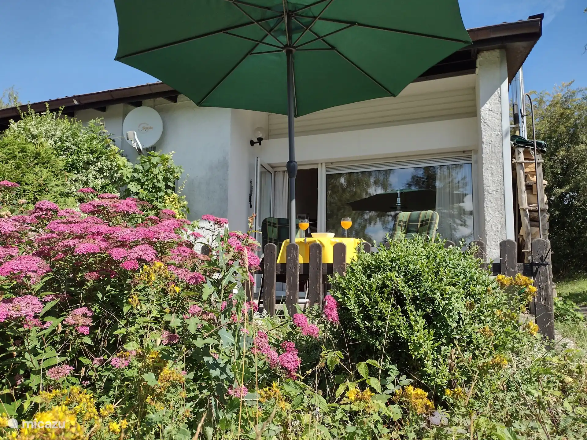 Wanderhütte Eggege/Sauerland kaufen in Deutschland, Sauerland, Lichtenau-Husen - bungalow 