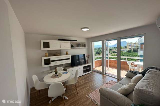 Vakantiehuis kopen in Spanje, Costa Blanca, Dénia appartement 2-kamer appartement gerenoveerd 2023