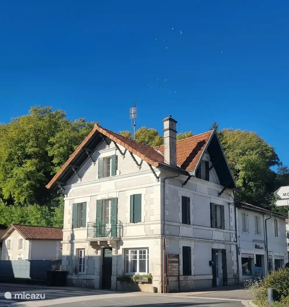 villa kaufen in Frankreich – Haus 200 m² – 8 Zimmer – 5 Suiten 