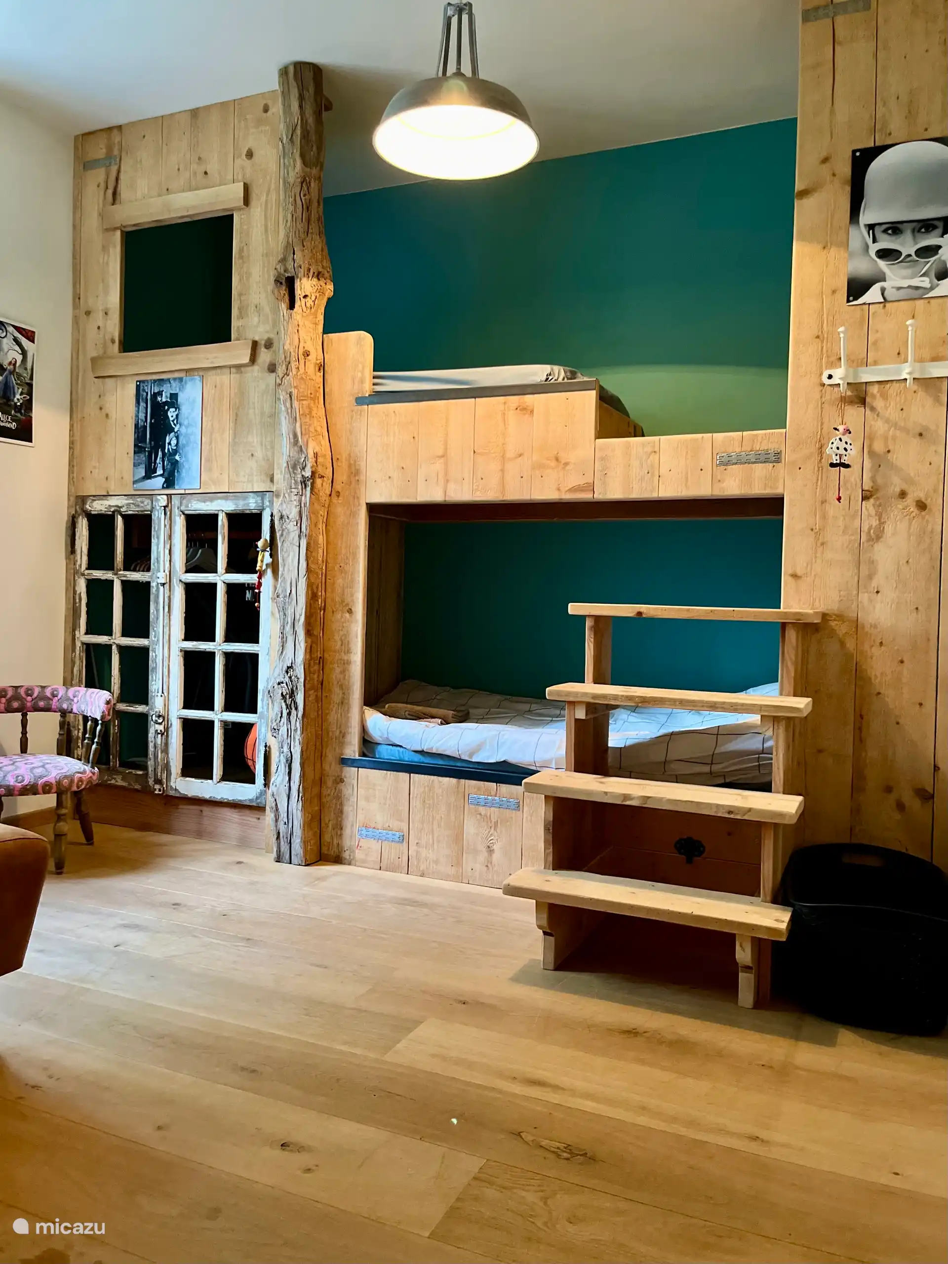 gite Cozy met houten stapelbed