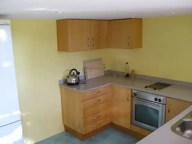 Zomerkeuken bij het zwembad 