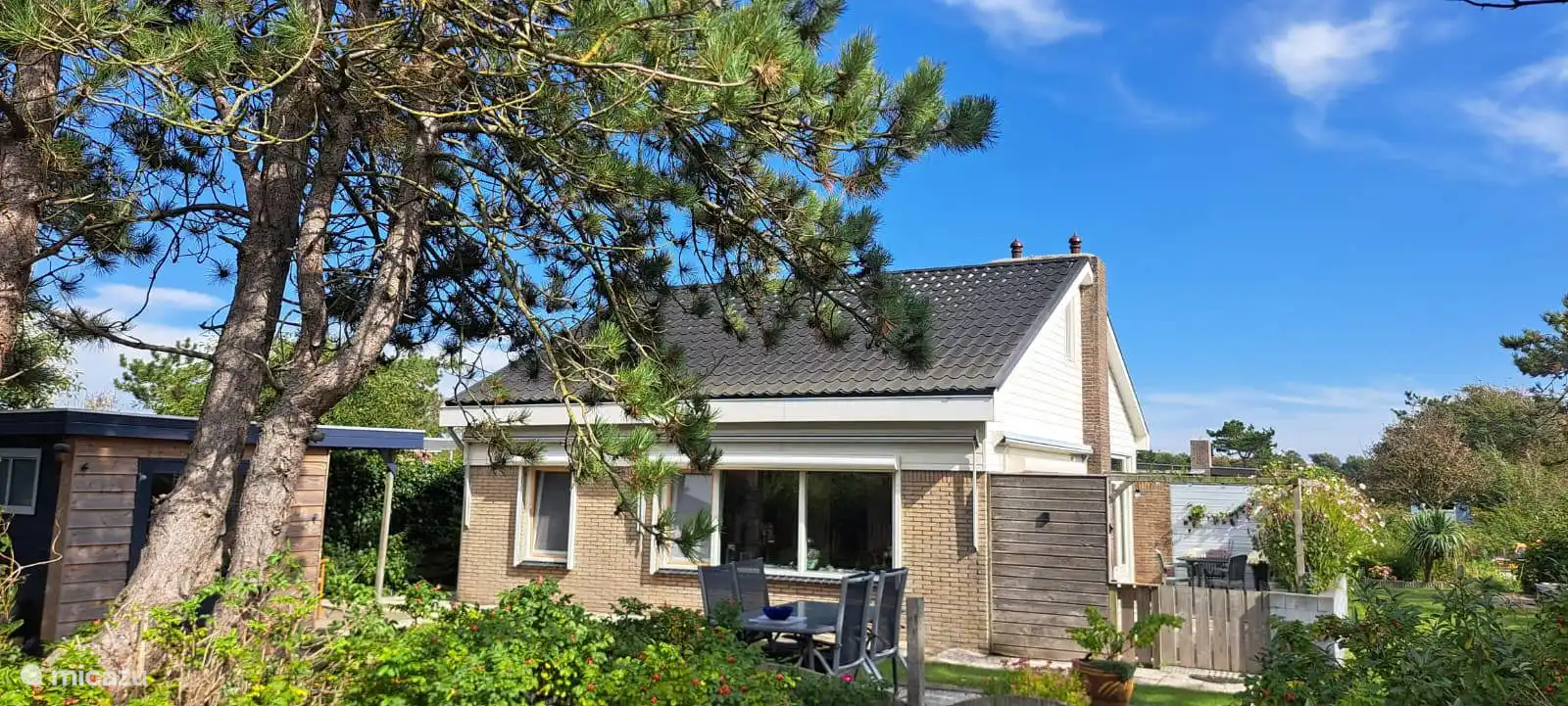 Vista trasera de la casa