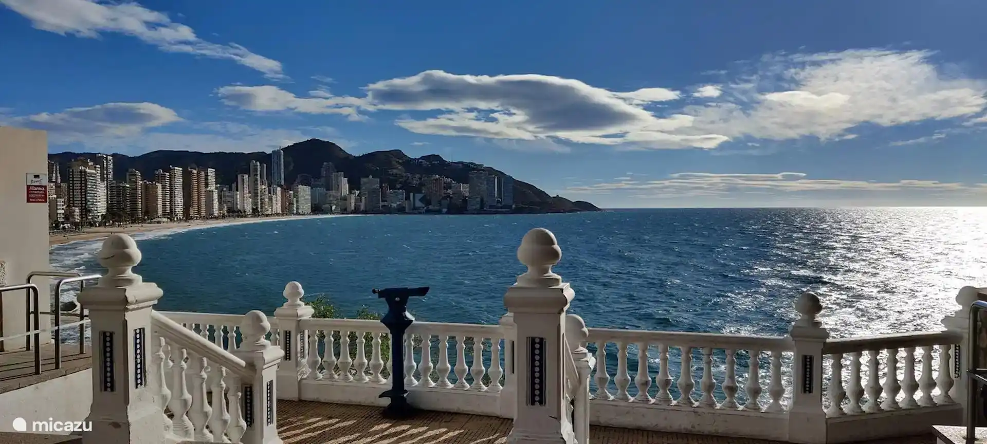 Benidorm op 50 km afstand