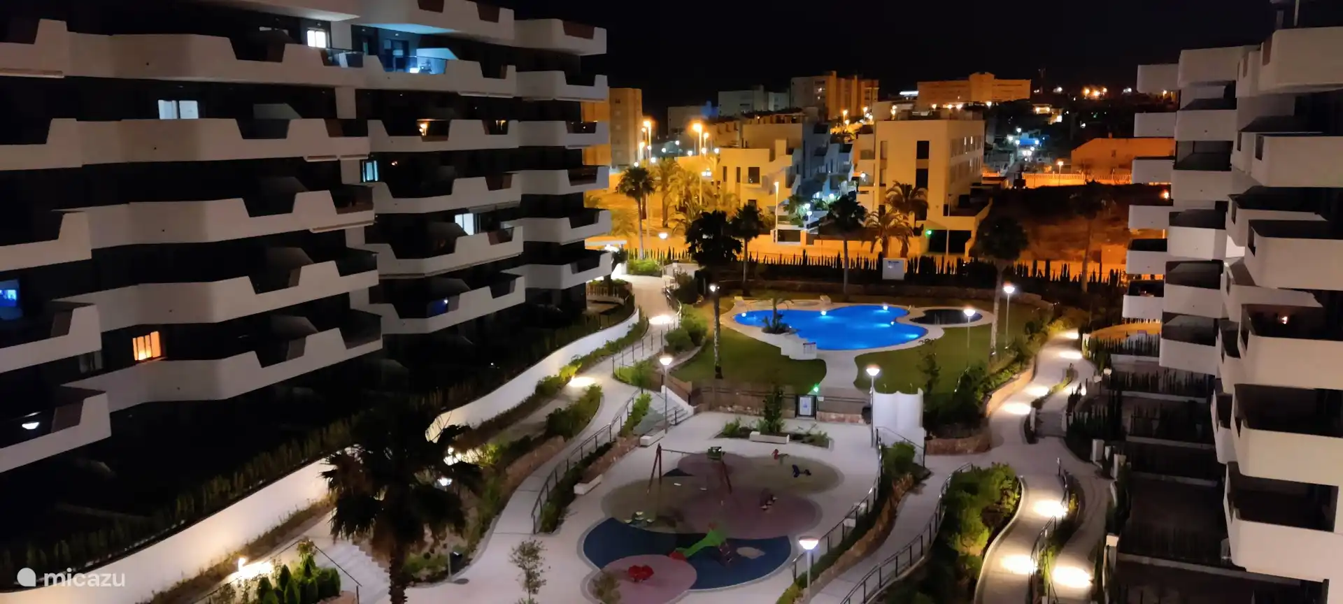 Uitzicht vanaf balkon