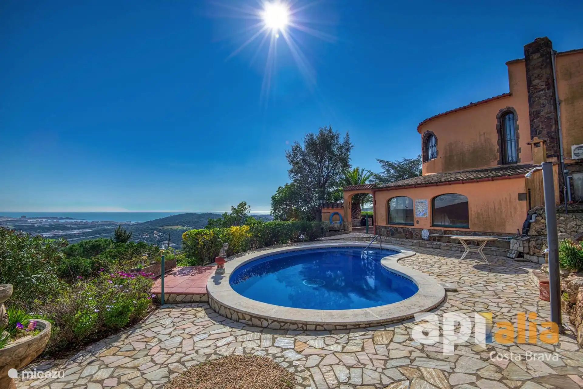 Acheter une chalet | Espagne, Costa Brava, Calonge - Villa avec vue sur la mer à Calonge
