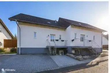 vakantiehuis kopen in Duitsland, Hunsrück, Morbach –  Eengezinswoning met inwonende woning