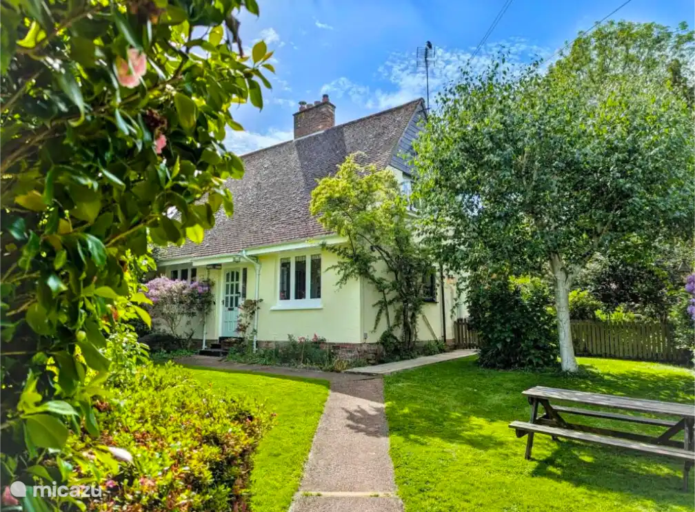 holiday house for sale in Great Britain, Southern England, Minehead - Willow Cottage