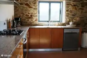 Casa Laranjeira - kitchen
