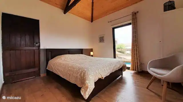 Casa Laranjeira - bedroom en-suite