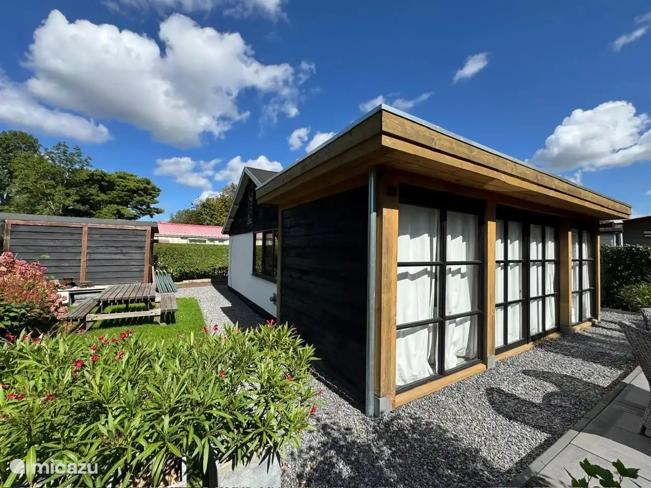 chalet kopen in Oostvoorne, Zuid-Holland, Nederland – Kamplaan 23