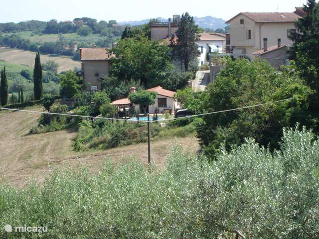Buy a holiday home in Italy, Umbria – villa Villa Binami