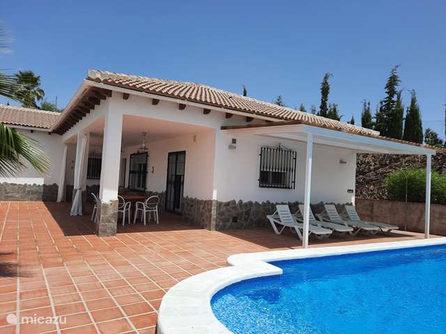Vakantiehuis kopen Spanje, Andalusië, Canillas De Albaida - villa Casa-el-Refugio