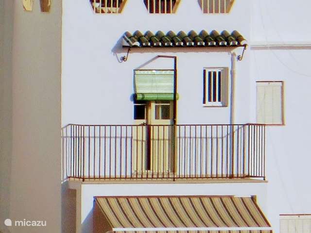 Comprar una casa de vacaciones en España, Andalucía, Tolox – casa paredada Casa Merengue