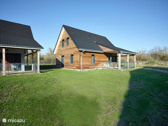 Buy a holiday home in France, Pas-de-Calais – holiday house Detached holiday home Rhône