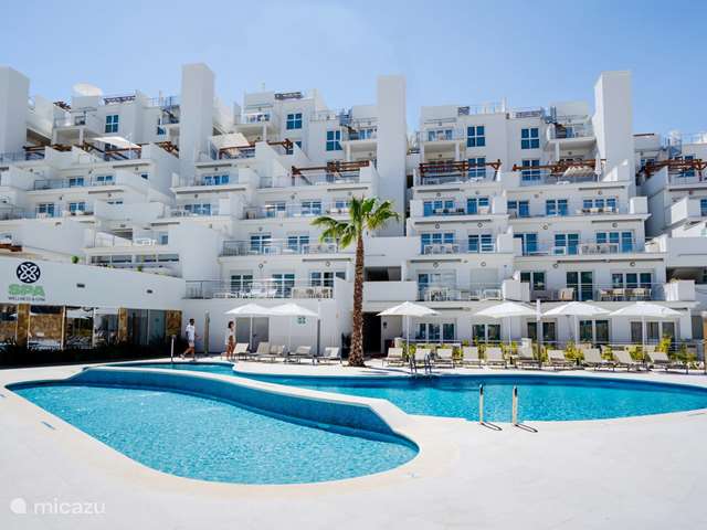 Vakantiehuis kopen in Spanje, Costa Blanca, El Campello appartement Strandappartement Amerador