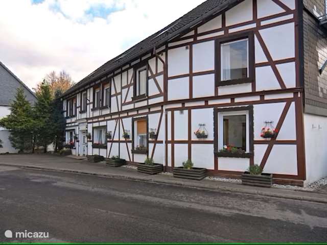Buy a holiday home in Germany, Sauerland – holiday house Group accommodation Sauerland 25 p