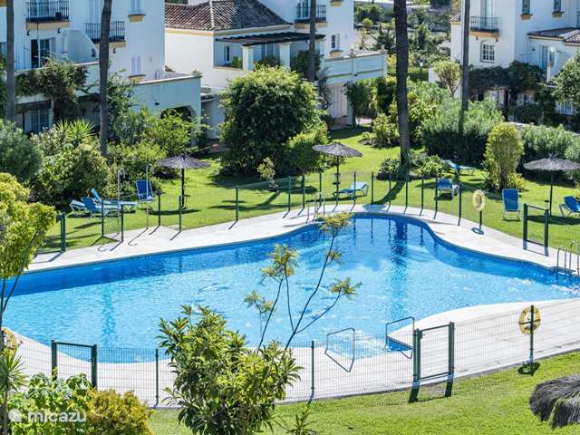 Vakantiehuis kopen Spanje, Costa del Sol – appartement Appartement op de bovenste verdieping Estepona