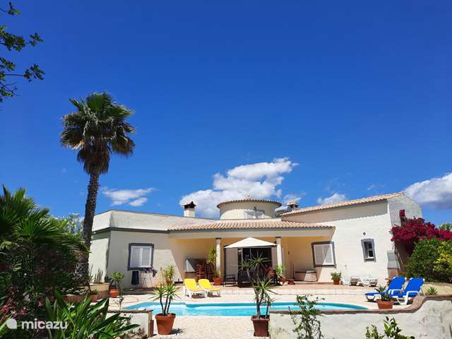 Comprar una casa de vacaciones en Portugal, Algarve, Moncarapacho villa Casa Oliveira