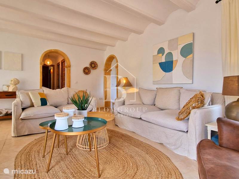 Charming Mediterranean villa Tossalet