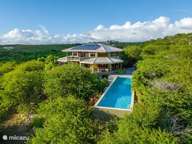Buy a holiday home in Curaçao, Banda Abou (West), Sint Willibrordus - villa San Sebastiaan Curacao villa