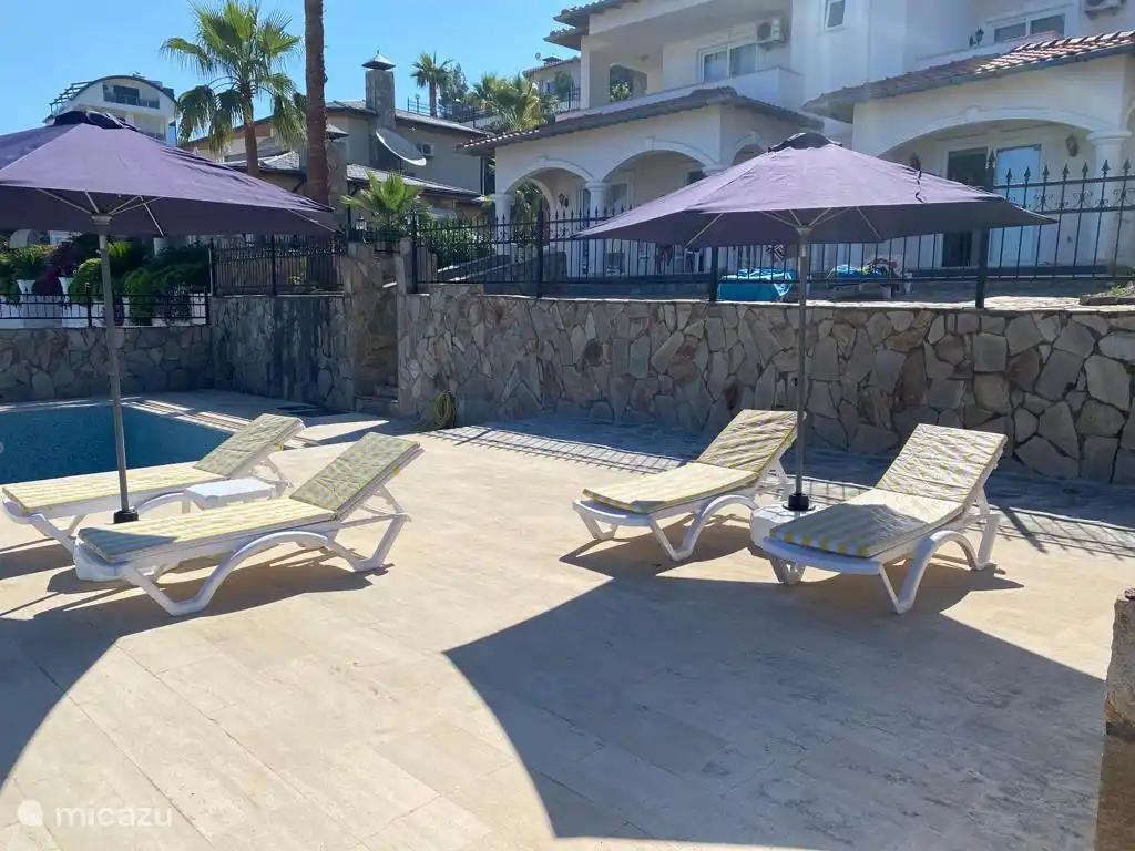 villa kaufen in Türkei – 10-Personen-Villa Jasmin Alanya