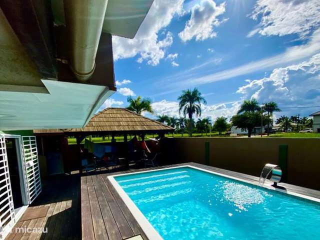 Vakantiehuis kopen in Suriname – bungalow Villa Lesje
