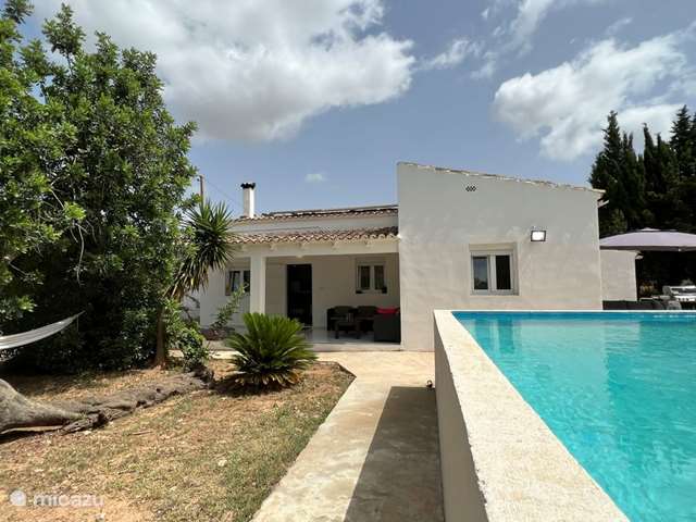 Acheter une maison de vacances | Espagne, Majorque, Llucmajor - finca Petite finca avec piscine