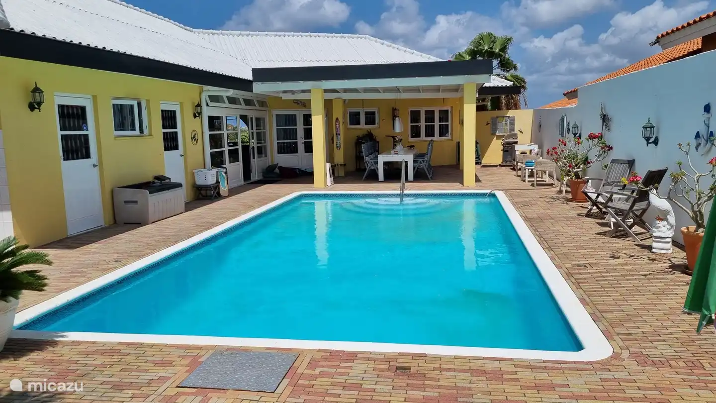 Huis kopen in Curaçao? Met of zonder makelaar | Micazu