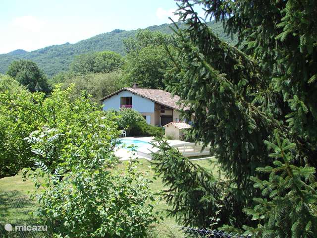 Buy a holiday home in France, Haute-Garonne – holiday house Holiday home in Malvezie