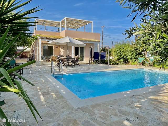 Vakantiehuis kopen in Griekenland – vakantiehuis Gezellig strandhuis in Stavronitis