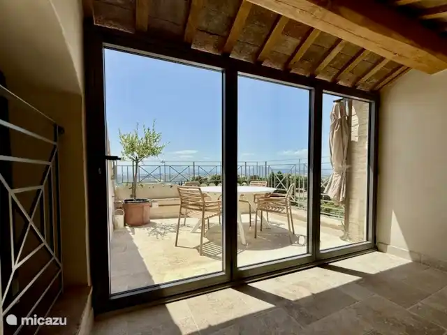 Comprar una vivienda urbana en Italia, Marche, Montefiore dell'Aso - Lujosa casa adosada en copropiedad