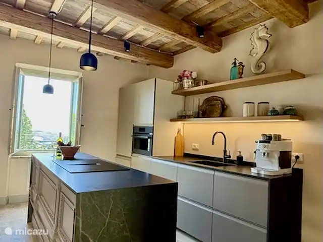 Comprar una vivienda urbana en Italia, Marche, Montefiore dell'Aso - Lujosa casa adosada en copropiedad