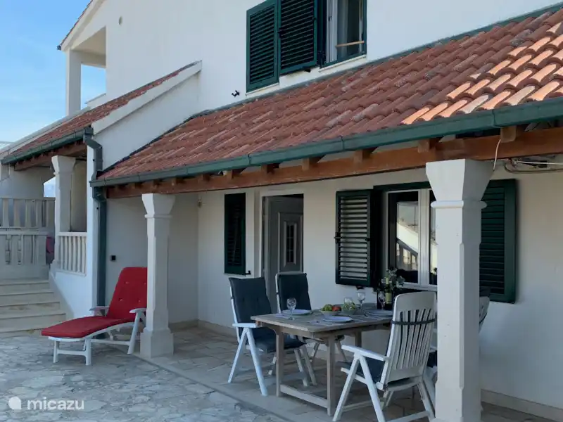 vakantiehuis kopen in Kroatië, Dalmatië, Povlja (Brac) –  Villa Maral vakantiehuis kopen in Kroatië, Dalmatië, Povlja (Brac) –  Villa Maral