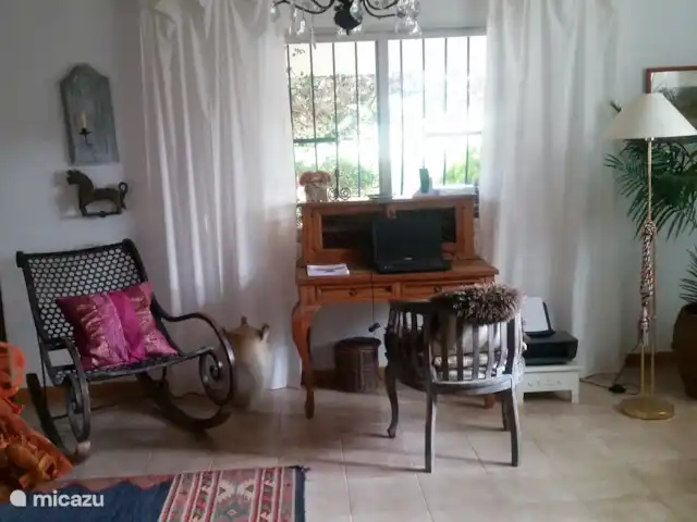 Comprar una villa en España, Costa Blanca, Alfáz del Pi - Villa Naranjo Lugar de trabajo