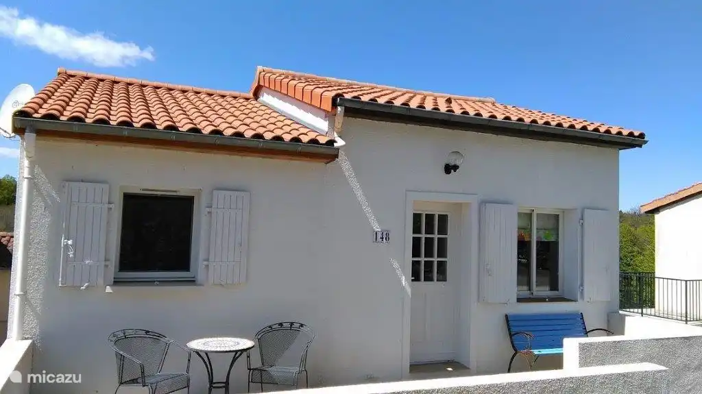holiday house for sale in France, Charente, Écuras - Iris