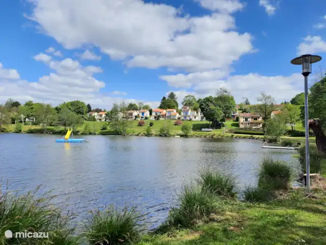 Acheter une maison de vacances | France, Charente, Écuras - Iris