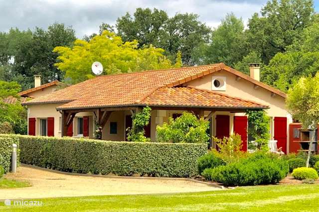 Vakantiehuis kopen in Frankrijk – villa Maison 43 Le Bois Senis Les Forges