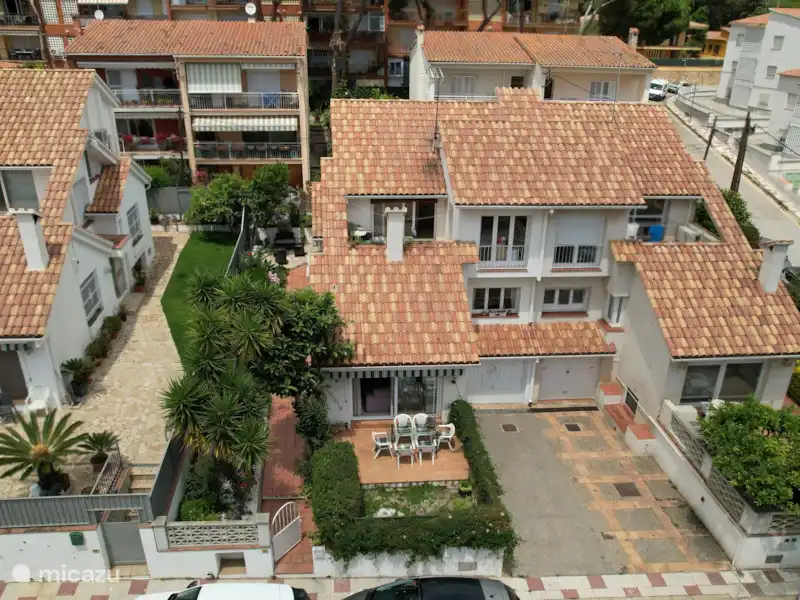 Acheter une location de vacances Espagne, Costa Brava, Platja d'Aro – maison de ville Maison dans le centre de Playa de Aro Acheter une location de vacances Espagne, Costa Brava, Platja d'Aro – maison de ville Maison dans le centre de Playa de Aro