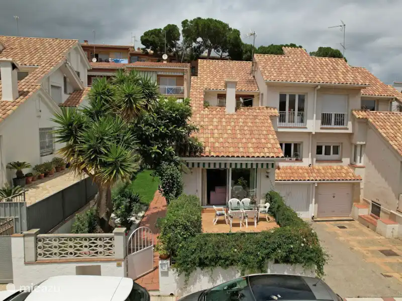 Acheter une location de vacances Espagne, Costa Brava, Platja d'Aro – maison de ville Maison dans le centre de Playa de Aro Acheter une location de vacances Espagne, Costa Brava, Platja d'Aro – maison de ville Maison dans le centre de Playa de Aro