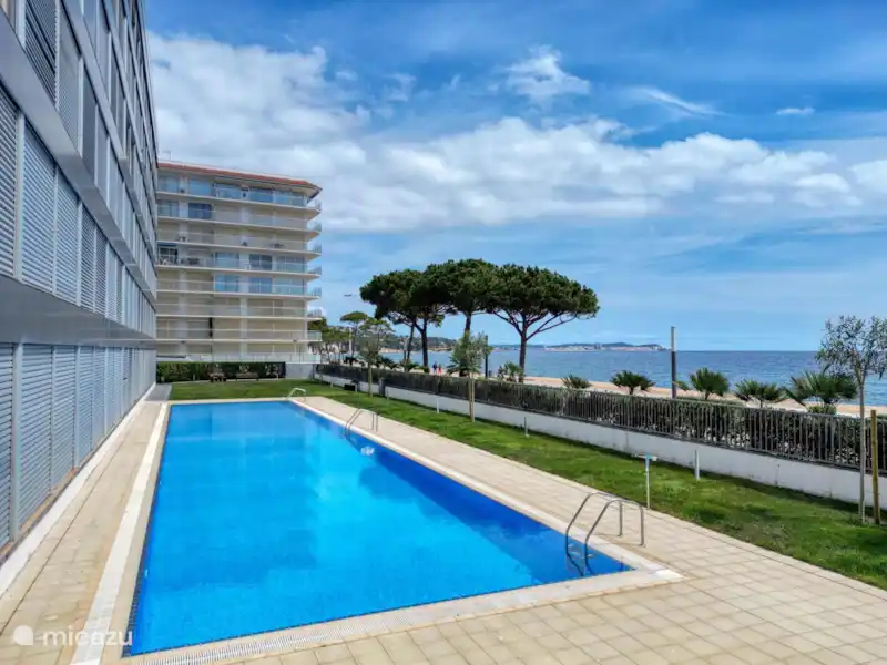 penthouse kopen in Spanje, Costa Brava, Platja d'Aro –  Penthouse met uitzicht op zee penthouse kopen in Spanje, Costa Brava, Platja d'Aro –  Penthouse met uitzicht op zee