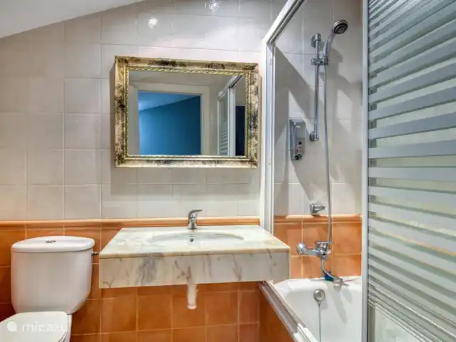 Acheter une maison mitoyenne | Espagne, Costa Brava, Sant Feliu de Guíxols - Maison à 3 étages