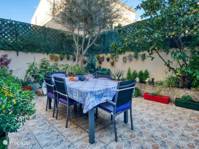 Acheter une location de vacances Espagne, Costa Brava, Sant Feliu de Guíxols – maison mitoyenne Maison à quelques mètres de la plage Acheter une location de vacances Espagne, Costa Brava, Sant Feliu de Guíxols – maison mitoyenne Maison à quelques mètres de la plage