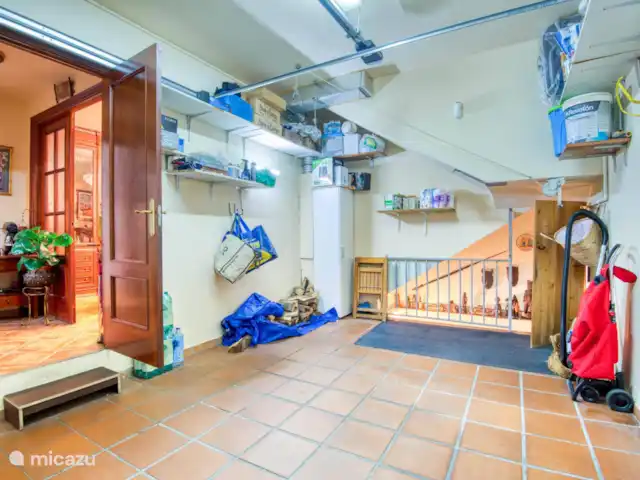 Comprar una casa paredada en España, Costa Brava, San Felíu de Guixols - Casa a pocos metros de la playa