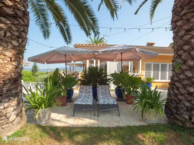 Acheter une villa | Espagne, Costa Brava, Santa Cristina d'Aro - Villa à vendre à Mas Trempat
