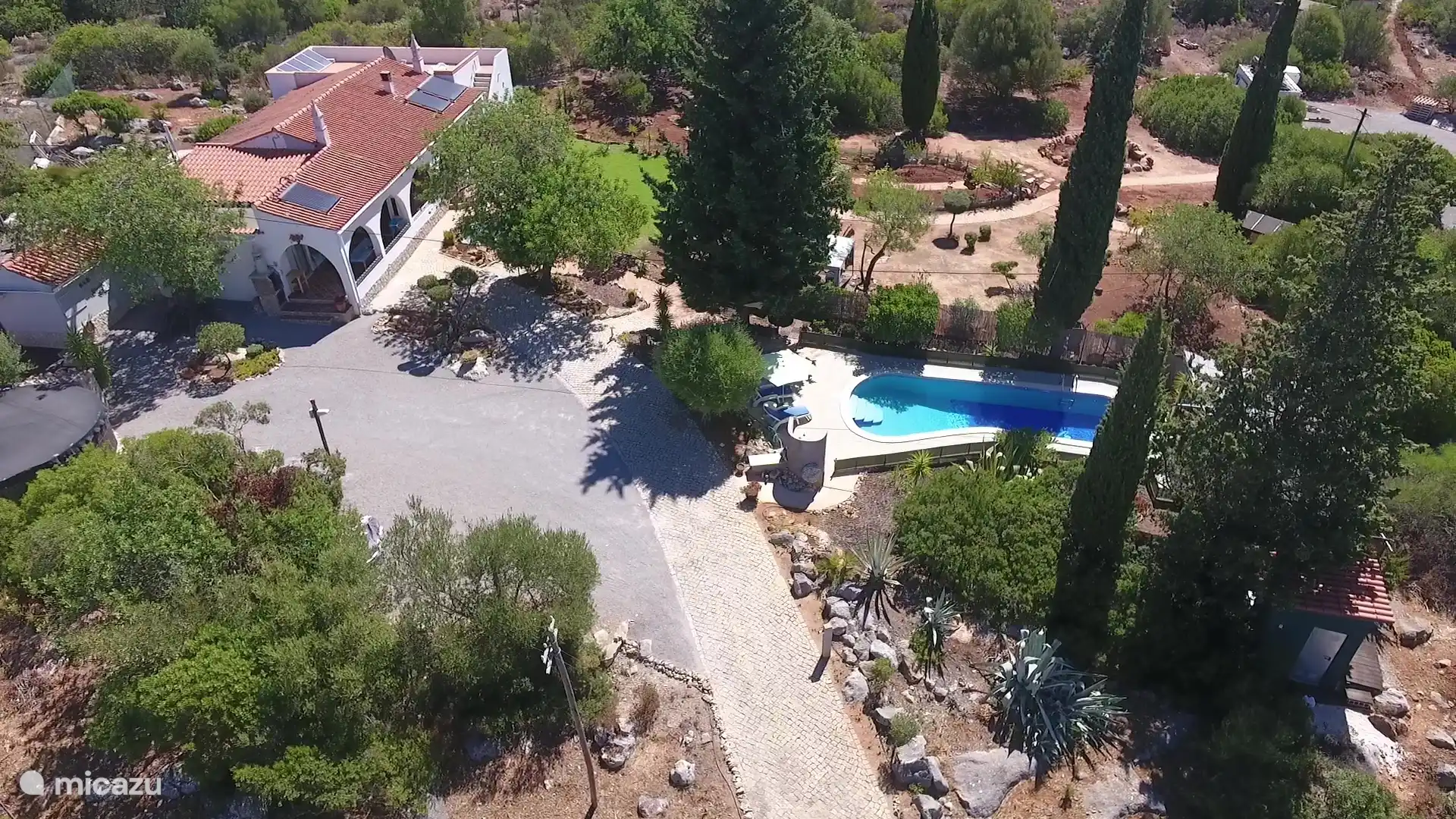 villa for sale in Algarve, Portugal –  Villa with rental