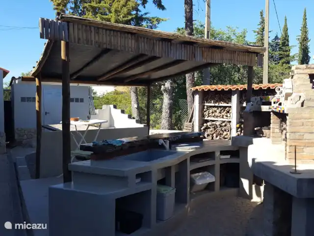 Villa met verhuur kopen in Portugal, Algarve, Santo Estevao - villa